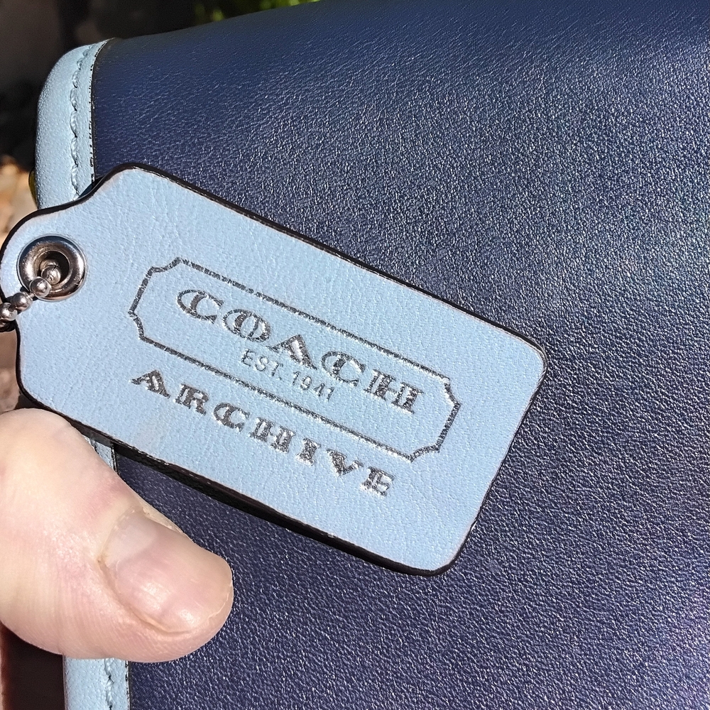 Coach Legacy Penny Pocket Two Tone Archive Shoulder Bag- Limited Edition- EUC - Picture 14 of 14